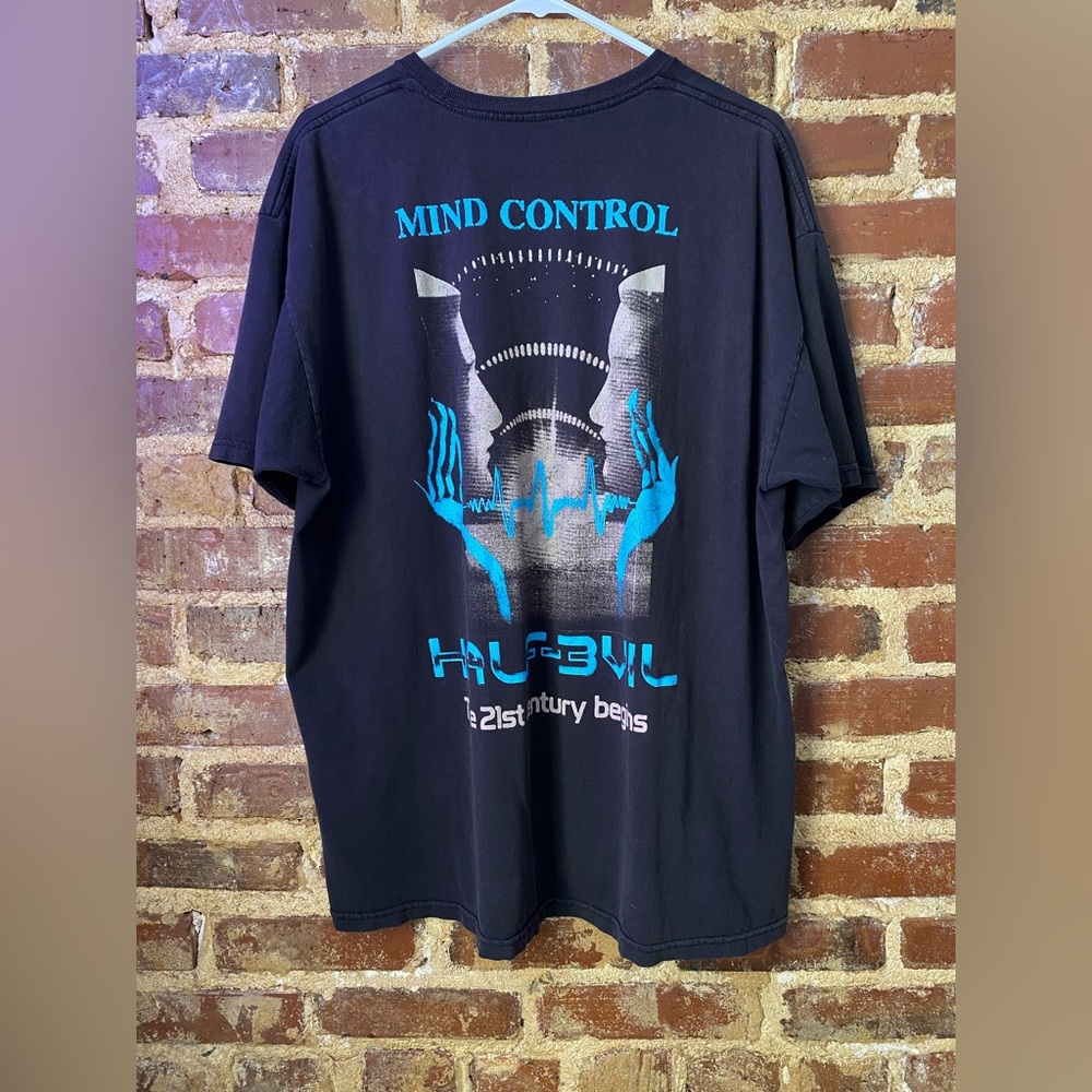 HALF EVIL MIND CONTROL TSHIRT XL